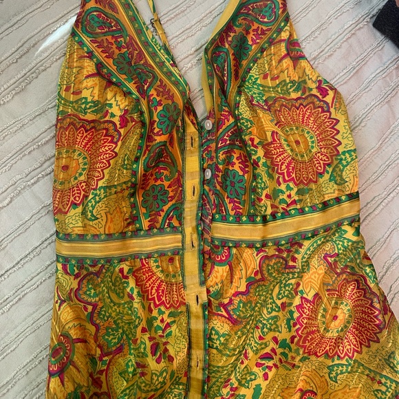 UO Lark Cross-Back Handkerchief Dress - Picture 4 of 7